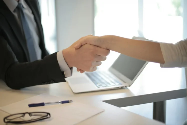Cycle RH (1/4) : Engager, licencier : les bonnes pratiques et les erreurs &agrave; ne pas commettre 